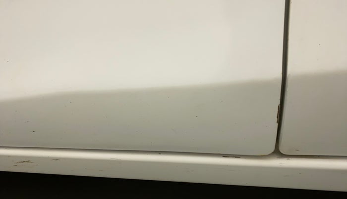 2017 Maruti Alto 800 LXI, Petrol, Manual, 25,868 km, Front passenger door - Slight discoloration
