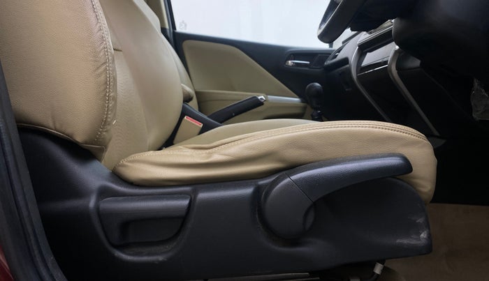 2016 Honda City 1.5L I-VTEC VX (O) MT, Petrol, Manual, 75,965 km, Driver Side Adjustment Panel