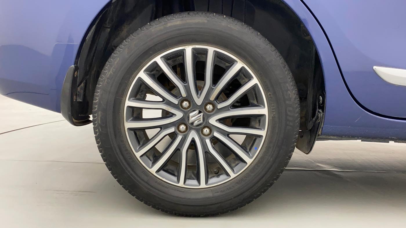 2017 Maruti Dzire ZXI PLUS AMT, Petrol, Automatic, 59,123 km, Right Rear Wheel