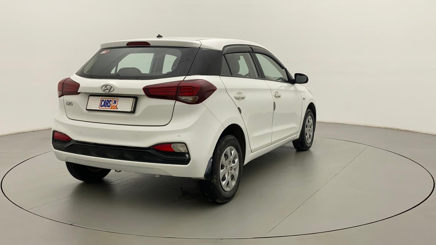 2020 Hyundai Elite i20 MAGNA PLUS 1.2, Petrol, Manual, 44,217 km, Right Back Diagonal