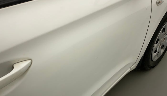 2020 Hyundai Elite i20 MAGNA PLUS 1.2, Petrol, Manual, 44,217 km, Driver-side door - Slightly dented