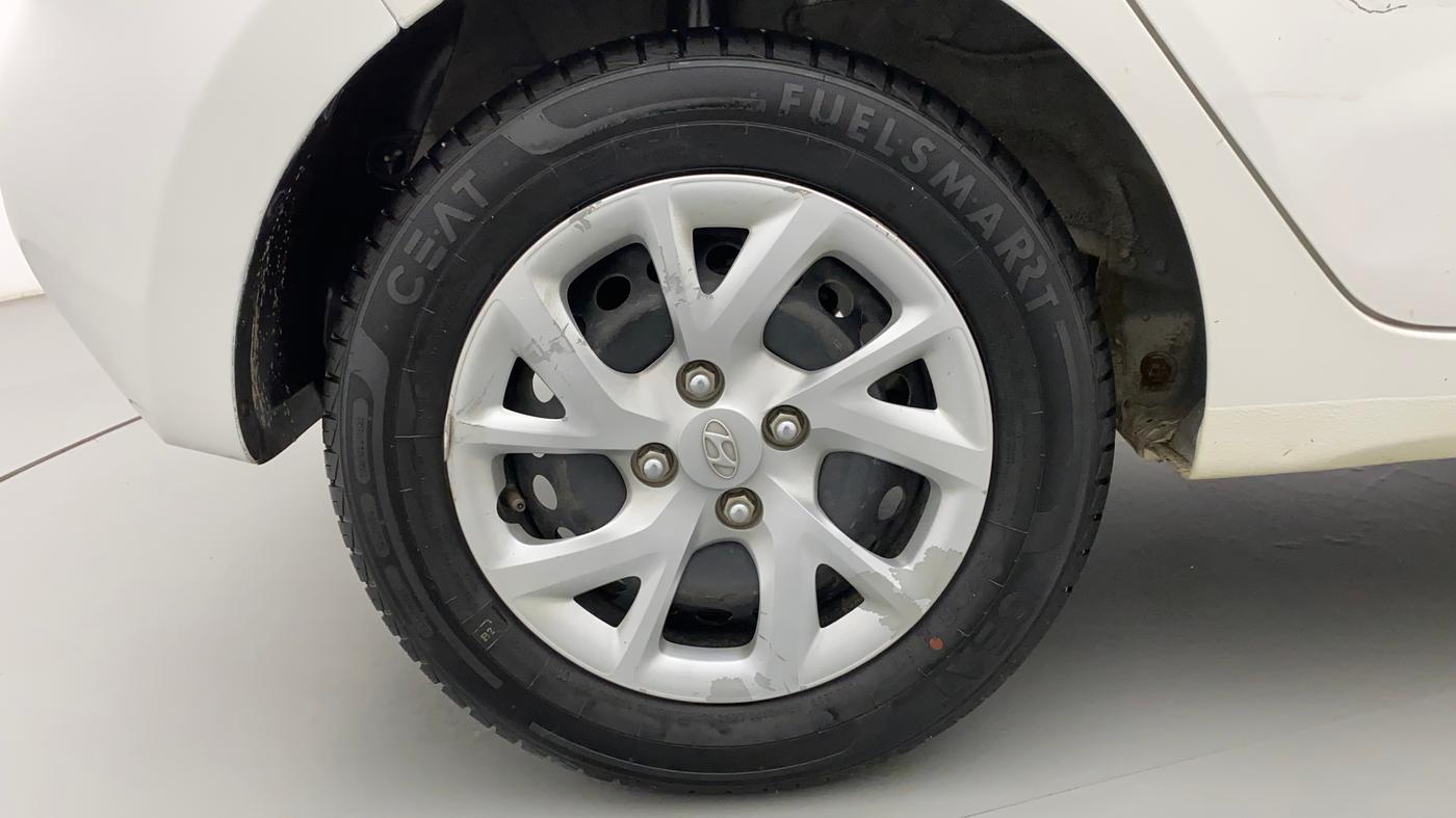 2017 Hyundai Grand i10 MAGNA U2 1.2 CRDI, Diesel, Manual, 40,065 km, Right Rear Wheel