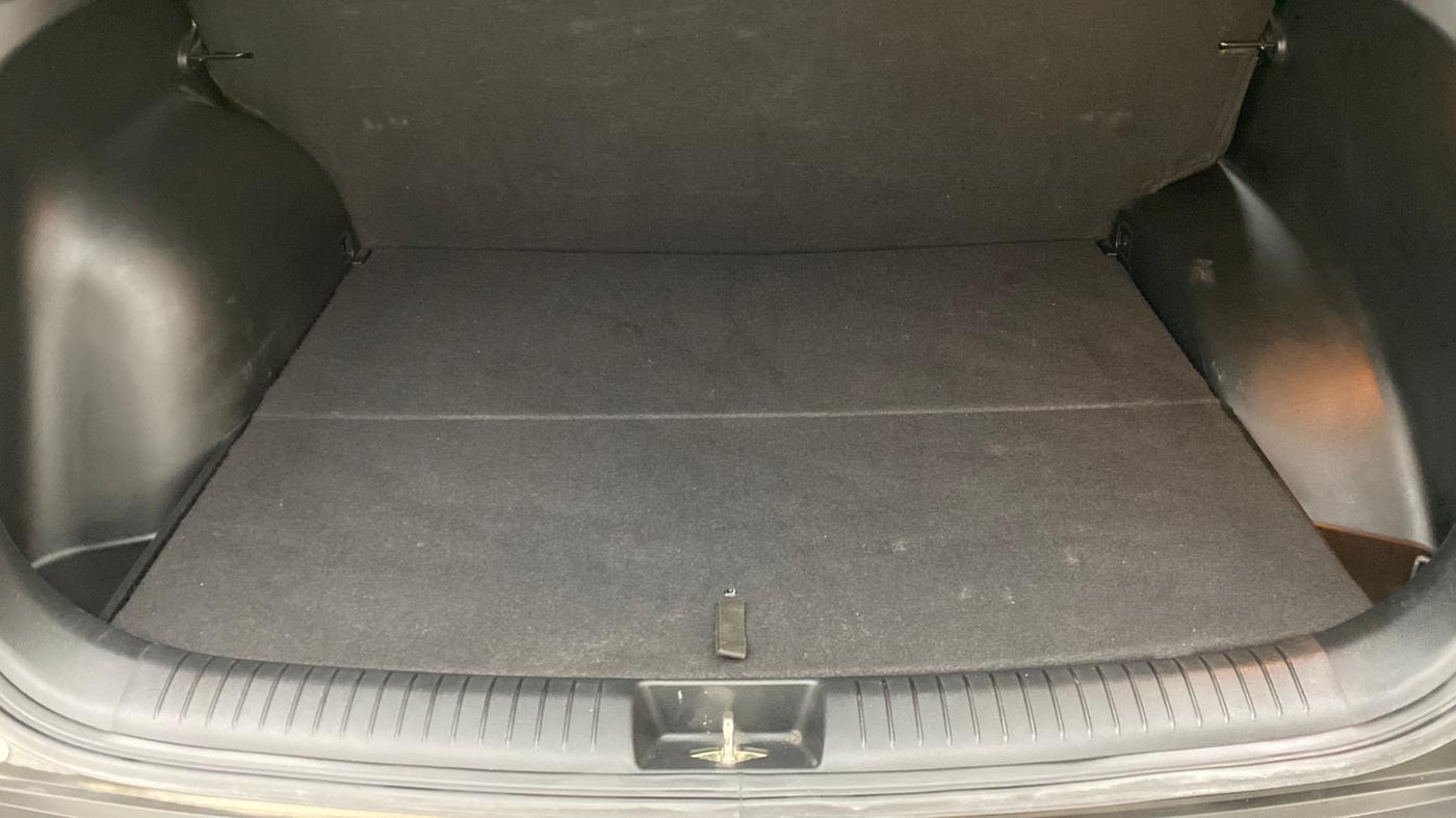 2018 Hyundai Creta 1.6 SX (O) CRDI, Diesel, Manual, 70,492 km, Boot Inside