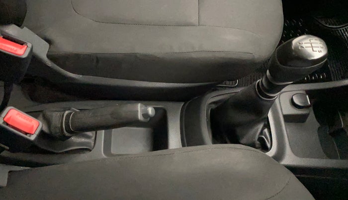 2015 Renault Kwid RXT 0.8, Petrol, Manual, 44,801 km, Gear Lever
