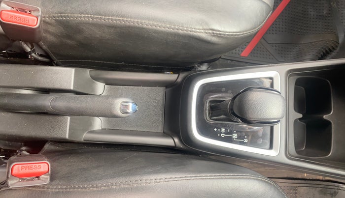 2020 Maruti Swift VXI AMT, Petrol, Automatic, 42,235 km, Gear Lever