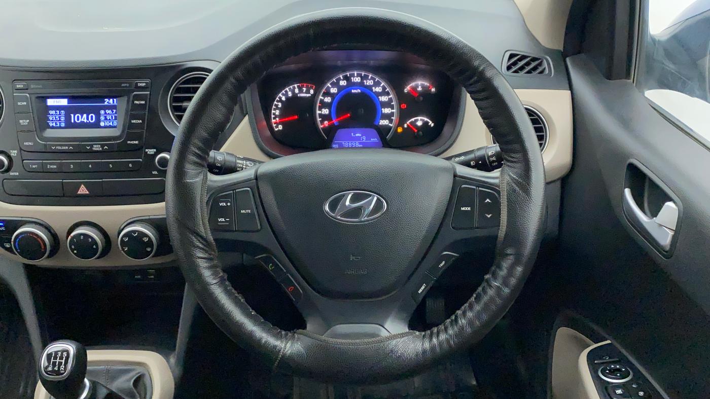 2016 Hyundai Grand i10 ASTA (O) 1.2 KAPPA VTVT, Petrol, Manual, 78,898 km, Steering Wheel Close Up