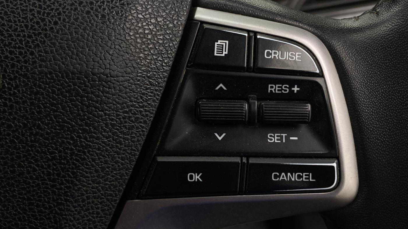 2021 Hyundai Verna SX (O)1.5 VTVT, Petrol, Manual, 1,17,381 km, Adaptive Cruise Control