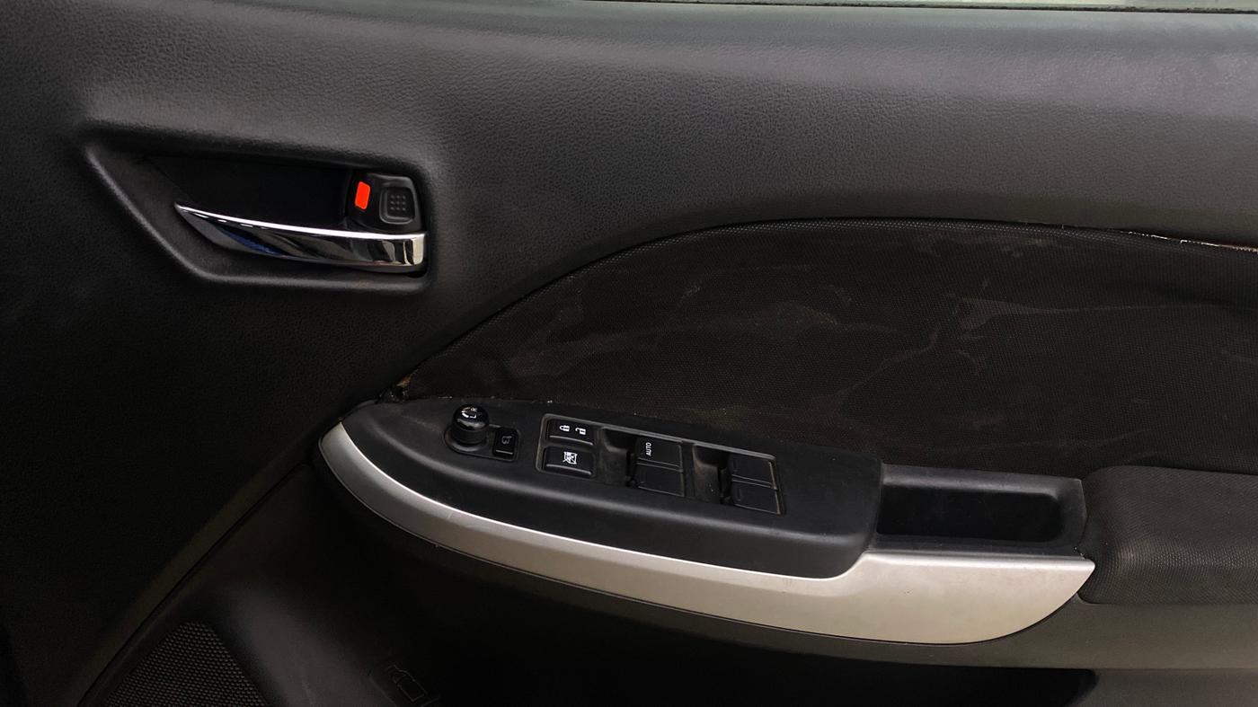 2017 Maruti Baleno ZETA CVT PETROL 1.2, Petrol, Automatic, 65,176 km, Driver Side Door Panels Control
