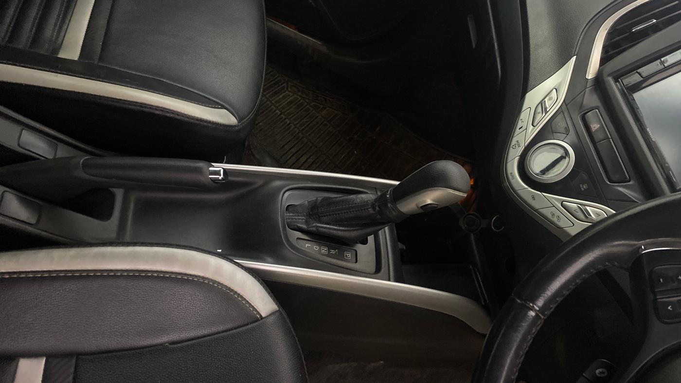 2017 Maruti Baleno ZETA CVT PETROL 1.2, Petrol, Automatic, 65,176 km, Gear Lever