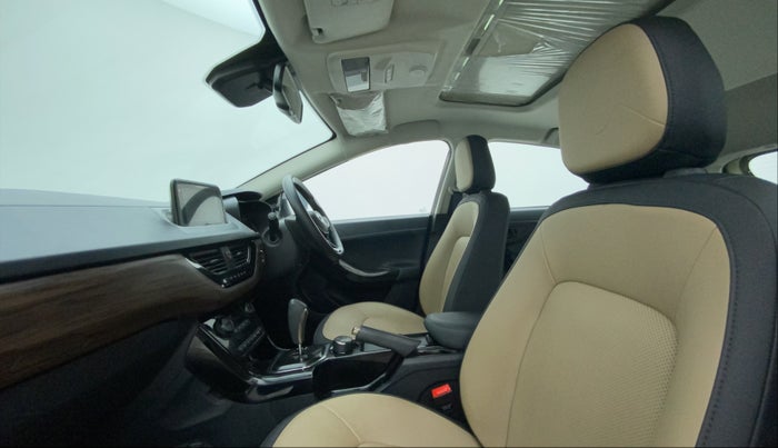 2022 Tata NEXON XZA PLUS KAZIRANGA PETROL, Petrol, Automatic, 14,426 km, Right Side Front Door Cabin