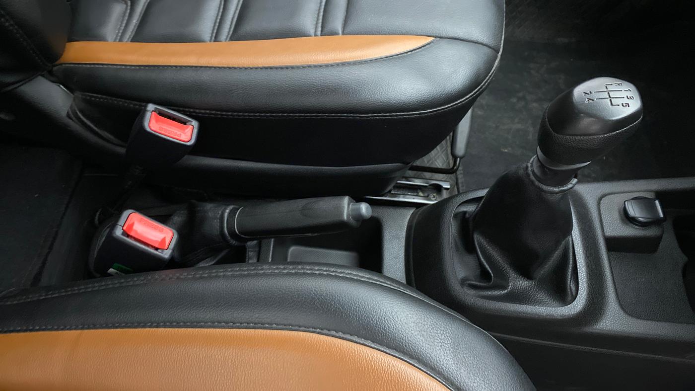 2019 Renault Kwid RXL, Petrol, Manual, 21,526 km, Gear Lever