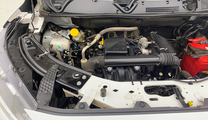 2023 Nissan MAGNITE XE, Petrol, Manual, 30,301 km, Engine View - Right