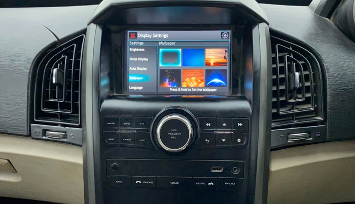 2017 Mahindra XUV500 W6, Diesel, Manual, 91,168 km, Infotainment System