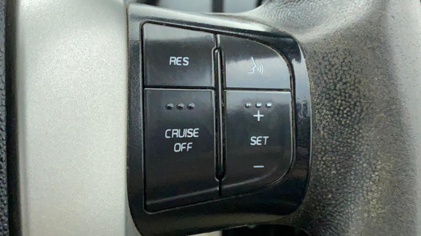 2017 Mahindra XUV500 W6, Diesel, Manual, 91,168 km, Adaptive Cruise Control