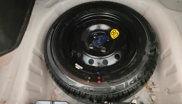 2018 Maruti Dzire ZXI, Petrol, Manual, 70,923 km, Spare Tyre