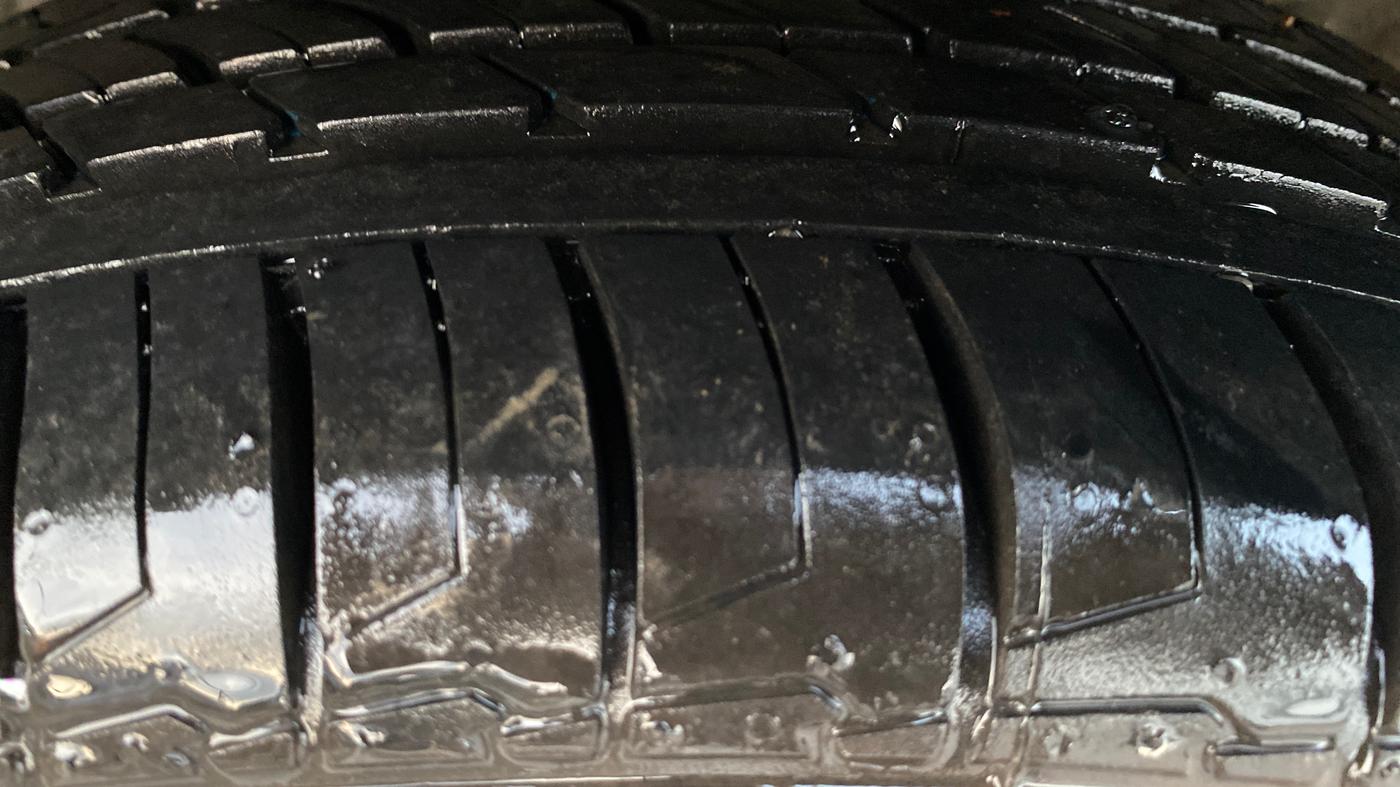 2019 Hyundai Verna 1.6 VTVT SX (O) AT, Petrol, Automatic, 97,335 km, Left Rear Tyre Tread