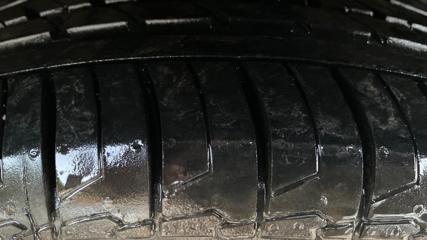2019 Hyundai Verna 1.6 VTVT SX (O) AT, Petrol, Automatic, 97,335 km, Right Front Tyre Tread