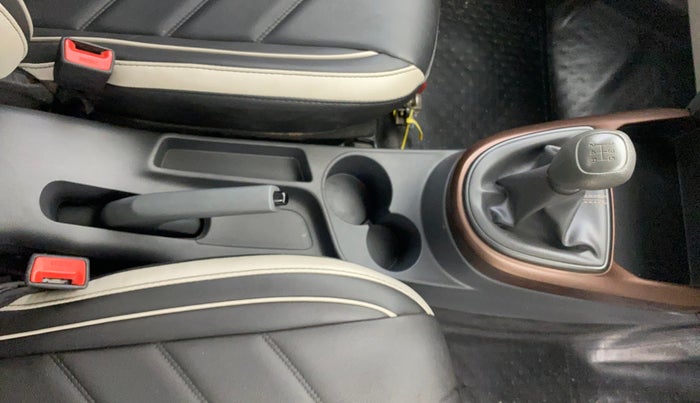 2022 Hyundai AURA S 1.2 CNG, CNG, Manual, 9,976 km, Gear Lever