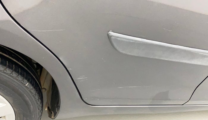 2016 Maruti Swift ZXI, Petrol, Manual, 67,415 km, Right rear door - Slightly dented