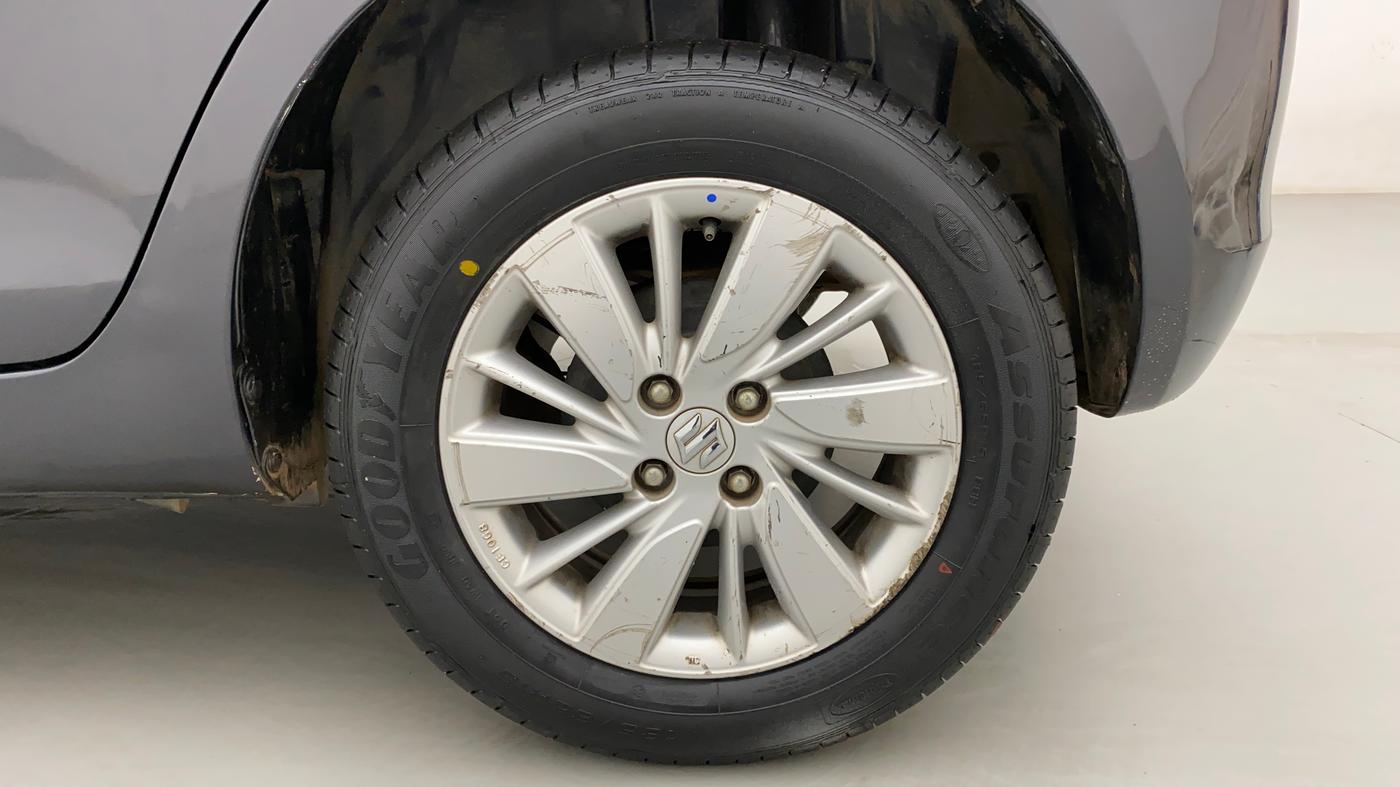 2016 Maruti Swift ZXI, Petrol, Manual, 67,415 km, Left Rear Wheel