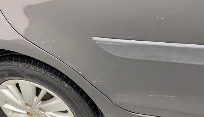 2016 Maruti Swift ZXI, Petrol, Manual, 67,415 km, Right rear door - Minor scratches