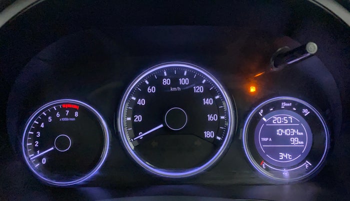 2017 Honda BR-V 1.5L I-VTEC V, Petrol, Manual, 1,04,034 km, Odometer Image