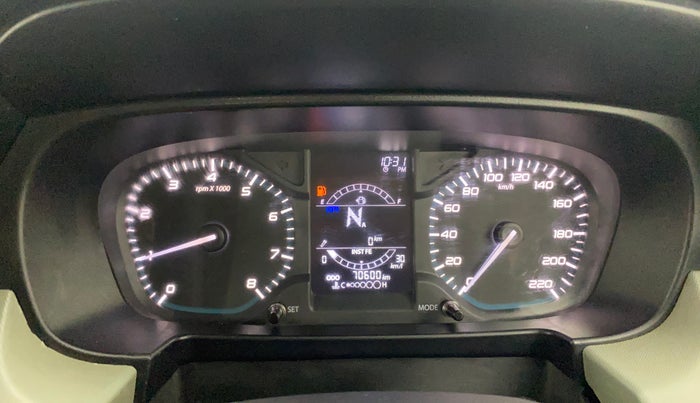 2022 Tata PUNCH ADVENTURE AMT, Petrol, Automatic, 70,590 km, Odometer Image