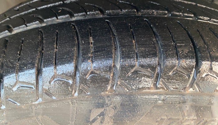 2014 Honda City 1.5L I-VTEC SV, Petrol, Manual, 34,314 km, Right Front Tyre Tread