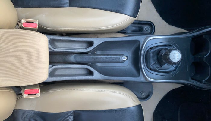 2014 Honda City 1.5L I-VTEC SV, Petrol, Manual, 34,314 km, Gear Lever