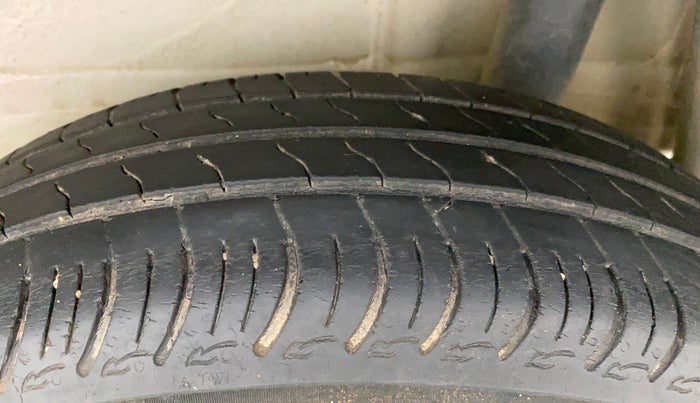 2019 Maruti S PRESSO VXI+, Petrol, Manual, 52,688 km, Left Rear Tyre Tread