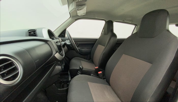 2019 Maruti S PRESSO VXI+, Petrol, Manual, 52,688 km, Right Side Front Door Cabin