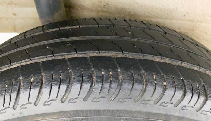 2019 Maruti S PRESSO VXI+, Petrol, Manual, 52,688 km, Right Rear Tyre Tread