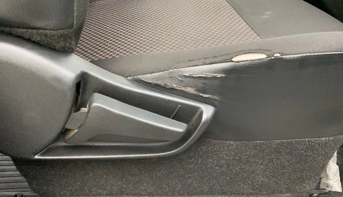 2019 Maruti S PRESSO VXI+, Petrol, Manual, 52,688 km, Driver Side Adjustment Panel