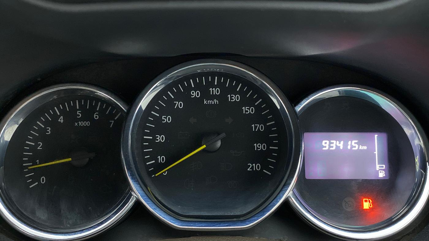 2016 Renault Duster 110 PS RXZ DIESEL, Diesel, Manual, 93,415 km, Odometer Image