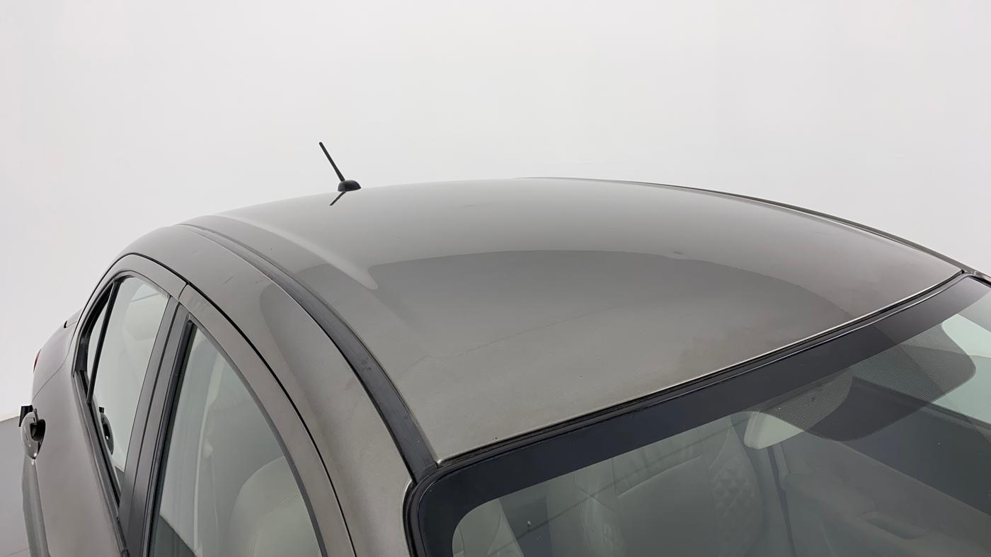 2017 Maruti Dzire VXI, Petrol, Manual, 31,901 km, Roof