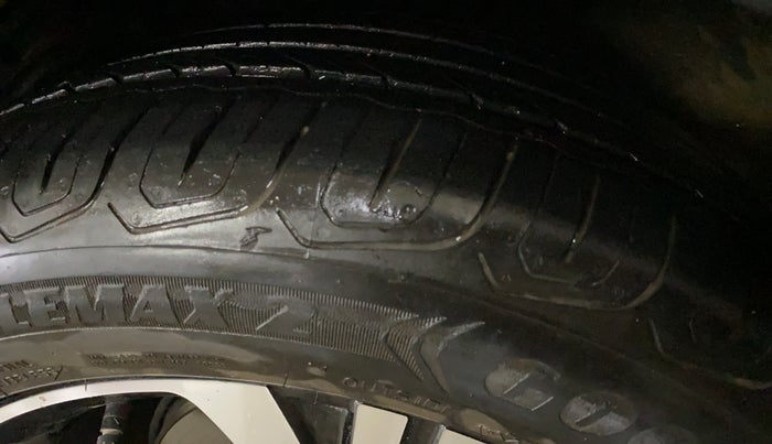 2022 MG ASTOR SHARP 1.5 CVT, Petrol, Automatic, 29,363 km, Left Rear Tyre Tread