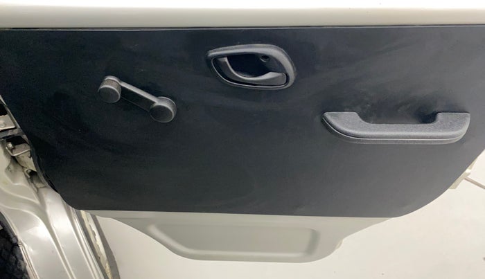 2018 Maruti Eeco 5 STR WITH A/C+HTR, Petrol, Manual, 37,206 km, Driver Side Door Panels Control