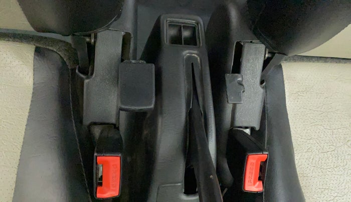 2018 Maruti Eeco 5 STR WITH A/C+HTR, Petrol, Manual, 37,206 km, Driver Side Adjustment Panel