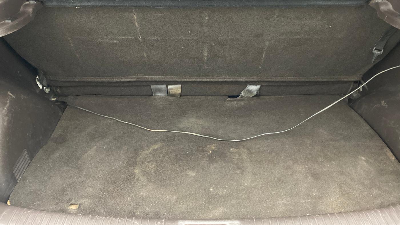 2014 Hyundai Santro Xing GLS, Petrol, Manual, 77,587 km, Boot Inside
