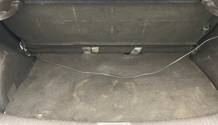 2014 Hyundai Santro Xing GLS, Petrol, Manual, 77,587 km, Boot Inside