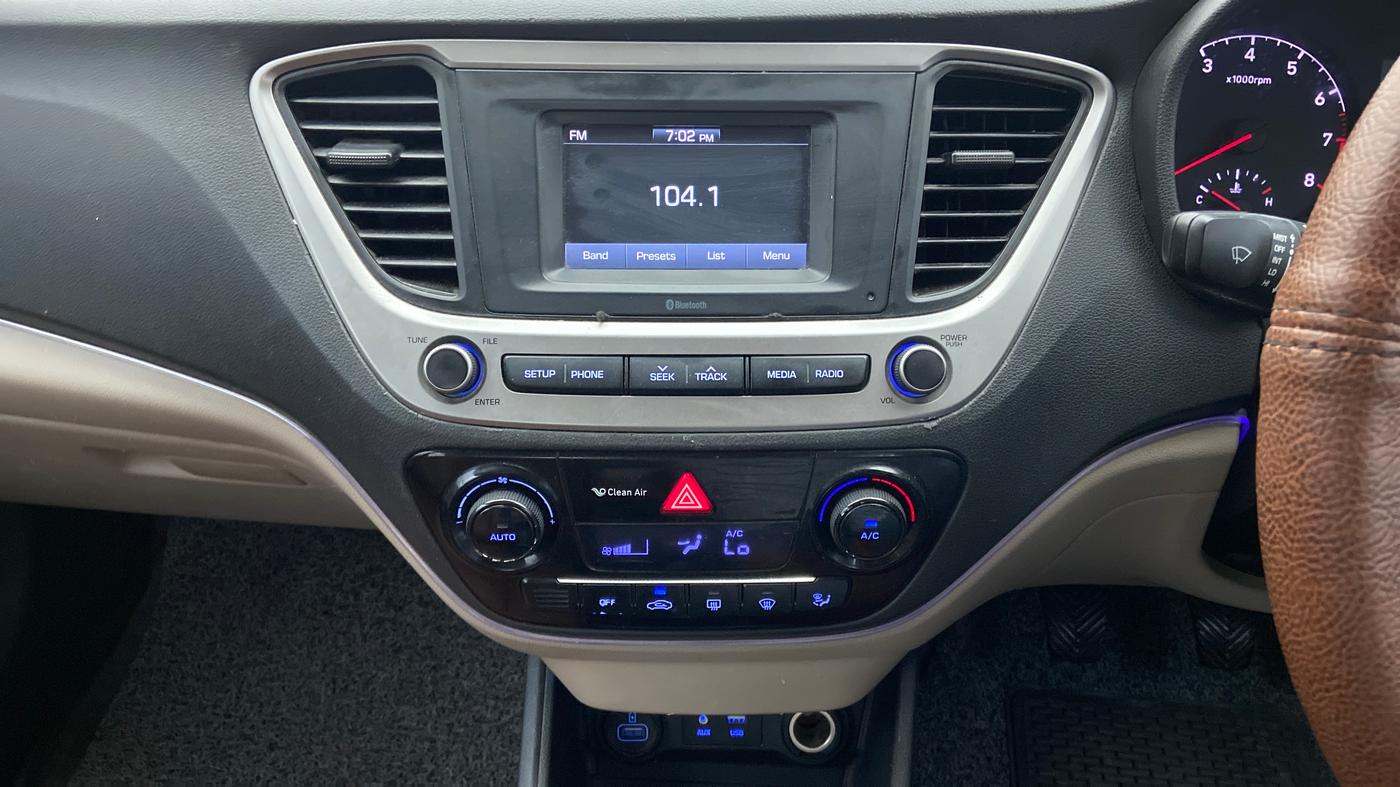 2018 Hyundai Verna 1.4 EX PETROL, Petrol, Manual, 95,933 km, Air Conditioner