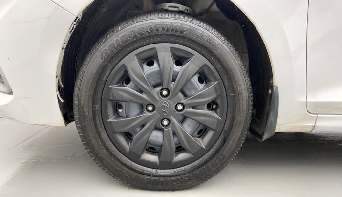 2018 Hyundai Verna 1.4 EX PETROL, Petrol, Manual, 95,933 km, Left Front Wheel