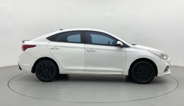 2018 Hyundai Verna 1.4 EX PETROL, Petrol, Manual, 95,933 km, Right Side View