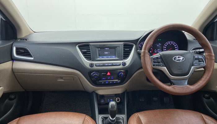2018 Hyundai Verna 1.4 EX PETROL, Petrol, Manual, 95,933 km, Dashboard
