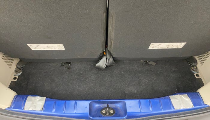 2020 Renault TRIBER RXZ AMT, Petrol, Automatic, 76,340 km, Boot Inside