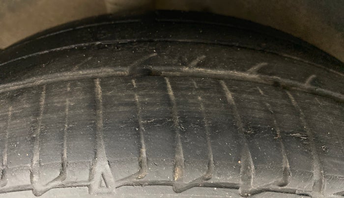2013 Renault Pulse RX Z DIESEL, Diesel, Manual, 56,501 km, Right Rear Tyre Tread