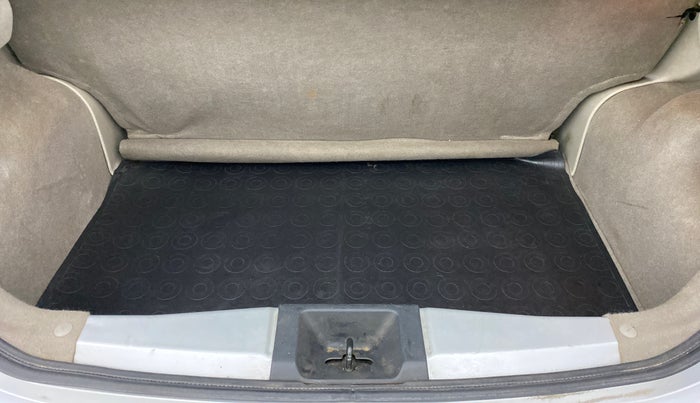 2013 Renault Pulse RX Z DIESEL, Diesel, Manual, 56,501 km, Boot Inside