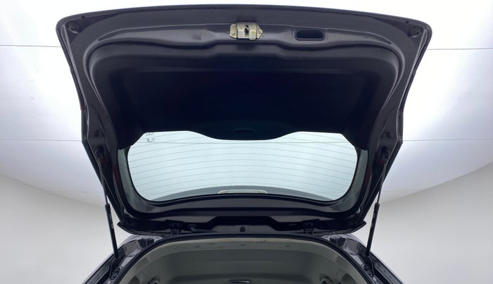 2020 Maruti Vitara Brezza VXI, Petrol, Manual, 26,095 km, Boot Door Open