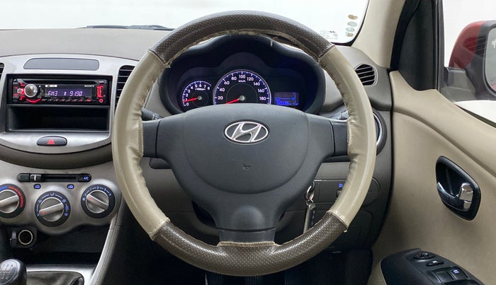 2013 Hyundai i10 MAGNA 1.2 KAPPA2, Petrol, Manual, 60,070 km, Steering Wheel Close Up