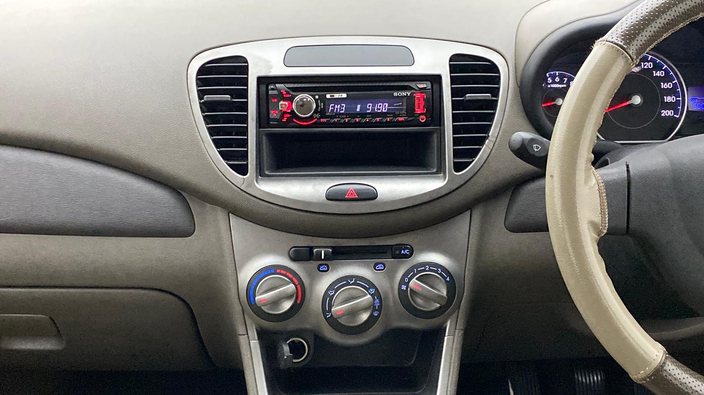 2013 Hyundai i10 MAGNA 1.2 KAPPA2, Petrol, Manual, 60,070 km, Air Conditioner